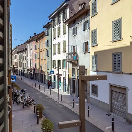 San Bernardino 8 - Immobili E Soluzioni Rent Διαμέρισμα Μπέργκαμο